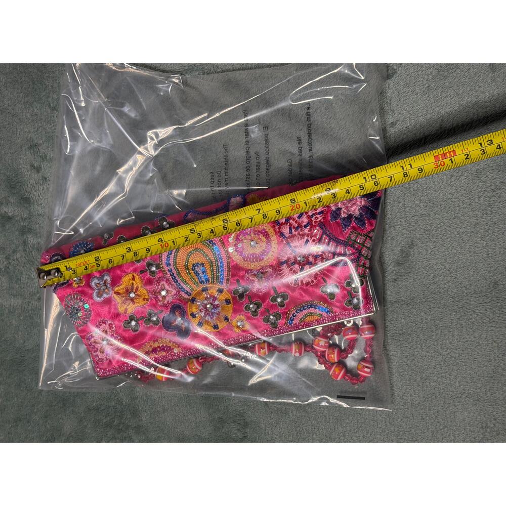 Pink Embroidered Satin Clutch Evening Bag Kiss Lock Boho Festival Statement Bag - Picture 8 of 11